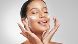 How To Get Rid Of Acne, Dry Skin And Fine Lines? Nutritionist Explains