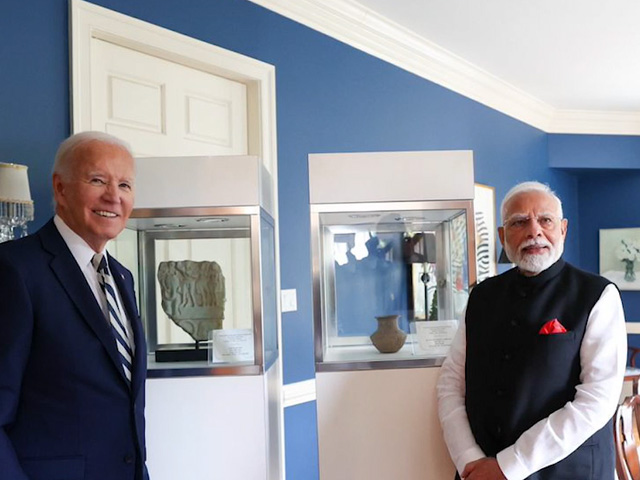 US Hands Over 297 Indian Antiquities To India During PM Modi's Visit