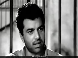 इस हैंडसम एक्टर पर लग गया था सबसे बड़े शराबी होने का टैग, बियर की लस्सी बनाकर सेट पर ही पी जाता कई बोतल इस हैंडसम एक्टर पर लग गया था सबसे बड़े शराबी होने का टैग, बियर की लस्सी बनाकर सेट पर ही पी जाता कई बोतल