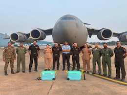 पुणे से दिल्ली तक जीवित अंगों को हवाई मार्ग से पहुंचाया, भारतीय वायुसेना की मदद से हुई जीवन रक्षक सर्जरी पुणे से दिल्ली तक जीवित अंगों को हवाई मार्ग से पहुंचाया, भारतीय वायुसेना की मदद से हुई जीवन रक्षक सर्जरी