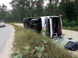 Road Accident : बड़वानी और छिंदवाड़ा में दर्दनाक सड़क हादसा, छह लोगों की हुई मौत,पसरा मातम Road Accident : बड़वानी और छिंदवाड़ा में दर्दनाक सड़क हादसा, छह लोगों की हुई मौत,पसरा मातम