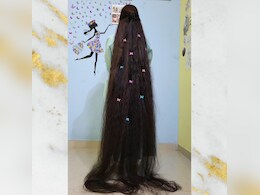 स्मिता श्रीवास्तव के इतने लंबे बाल देखकर चौंकिए मत, इस चीज को लगाकर बढ़ा लिए 7 फुट 9 इंच हेयर