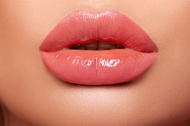 मोटे होंठ मोटे होंठ