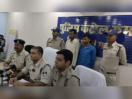 SBI Bank में धोखाधड़ी, फर्जी हस्ताक्षर करके ऐसे पार की गाढ़ी कमाई, चार आरोपी गिरफ्तार SBI Bank में धोखाधड़ी, फर्जी हस्ताक्षर करके ऐसे पार की गाढ़ी कमाई, चार आरोपी गिरफ्तार