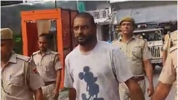 Watch: भाजपा अल्पसंख्यक मोर्चा के पूर्व जिलाध्यक्ष की कोटा पुलिस ने बाजार में कराई परेड, देखें वीडियो