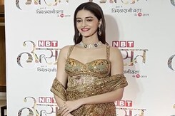 Ananya Panday's Fashion <i>Aaj Kal</i> Ananya Panday's Fashion <i>Aaj Kal</i>
