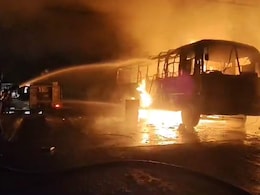 Rajasthan: बारां के रोडवेज वर्कशॉप में लगी भयानक आग, धू-धू कर जली बस ; एक कर्मचारी झुलसा   Rajasthan: बारां के रोडवेज वर्कशॉप में लगी भयानक आग, धू-धू कर जली बस ; एक कर्मचारी झुलसा