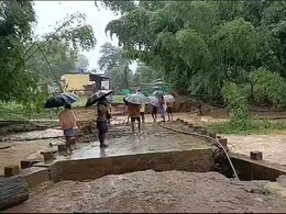 आफत की बारिश! दो दिन की भारी बारिश से ग्रामीणों की मुश्किलें बढ़ी, कई गांवों से टूटा कोंडागांव का संपर्क