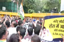 Congress Protests In Delhi Over BJP Leader's Remark Against Rahul Gandhi Congress Protests In Delhi Over BJP Leader's Remark Against Rahul Gandhi