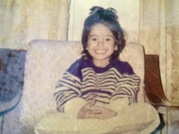 छोटे पर्दे की पॉपुलर स्टार है तस्वीर में दिख रही ये बच्ची, एक्ट्रेस बनने के लिए करनी पड़ी थी भूख हड़ताल