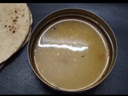 MP News: अशोकनगर जिला अस्पताल में मरीजों को दिया जा रहा खराब खाना, मरीज बोले-ऐसी क्वालिटी की जानवर भी ना खाएं...