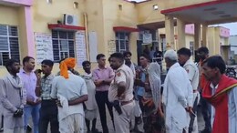 झालावाड़ में गिरी मंदिर की दीवार, महिलाओं और बच्चों समेत एक दर्जन लोग हुए घायल, इलाज जारी