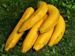 Banana benefits : 1 महीने लगातार खाएंगे केला तो दूर हो जाएंगी ये बीमारियां Banana benefits : 1 महीने लगातार खाएंगे केला तो दूर हो जाएंगी ये बीमारियां