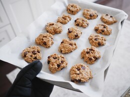 5 Smart Ways To Use Parchment Paper Beyond Baking 5 Smart Ways To Use Parchment Paper Beyond Baking