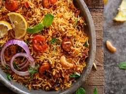 Diwali 2025 Menu: दिवाली मेन्यू में जरूर शामिल करें ये हेल्दी व्यंजन, दावत का आ जाएगा मजा Diwali 2025 Menu: दिवाली मेन्यू में जरूर शामिल करें ये हेल्दी व्यंजन, दावत का आ जाएगा मजा