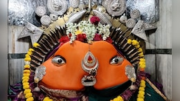 नवरात्र उत्सवासाठी आंबेजोगाईचं योगेश्वरी मंदिर सज्ज, वाचा यंदा काय आहे खास?