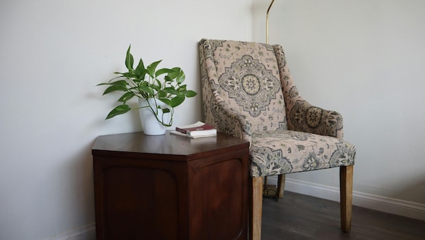 Best Deals On Living Room Furniture From Flipkart