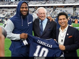 Sachin Tendulkar Honored By Dallas Cowboys During NFL Game Sachin Tendulkar Honored By Dallas Cowboys During NFL Game