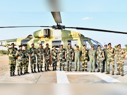 किसी भी तरह की चुनौतियों का मुंहतोड़ जवाब देने के लिए तैयार BSF : DG दलजीत चौधरी किसी भी तरह की चुनौतियों का मुंहतोड़ जवाब देने के लिए तैयार BSF : DG दलजीत चौधरी