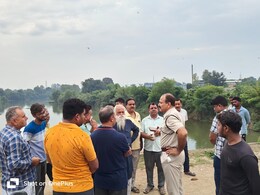 दुर्गा विसर्जन: क्या लापरवाही है चिराग की मौत की वजह? जब बैन था तो किसने हटाया बैरिकेड्स? 