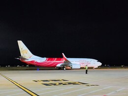 दसऱ्यापूर्वी मोठा अपघात टळला, त्रिचीमध्ये तातडीनं उतरवलं विमान, 141 प्रवाशांचा जीव वाचला!