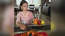 "Eat, Pray, Dance": A Sneak Peek Into Soha Ali Khan's Durga Puja Celebrations