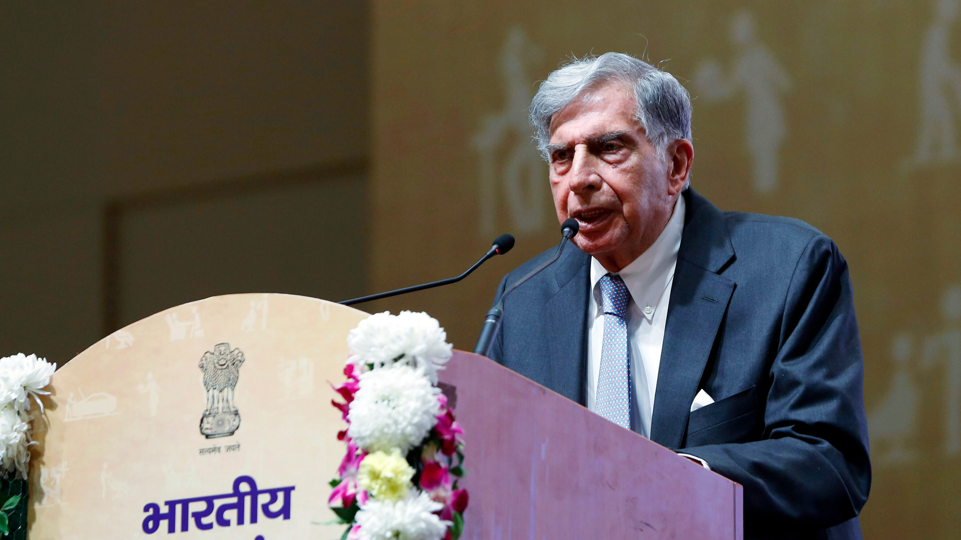 Ratan Tata Dies - "Legends Like Him Never Fade Away": Gautam Adani Mourns Ratan Tata