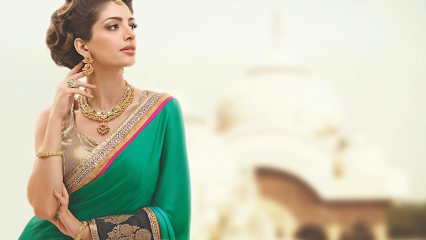 Diwali 2024: Step Into Fashion With Traditional Women's Accessories And Footwear