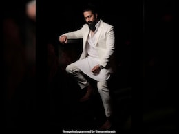 Yash Confirms Playing Ravana In Nitesh Tiwari's <i>Ramayan</i>, Says He Wouldn't Have Played Any Other Character Yash Confirms Playing Ravana In Nitesh Tiwari's <i>Ramayan</i>, Says He Wouldn't Have Played Any Other Character