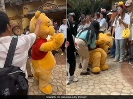 Watch: Tourist Attacks Winnie The Pooh Mascot At Disneyland Watch: Tourist Attacks Winnie The Pooh Mascot At Disneyland