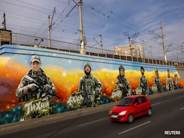 Ukrainian Artist Honours Killed Soldiers By Painting Them On Walls Ukrainian Artist Honours Killed Soldiers By Painting Them On Walls