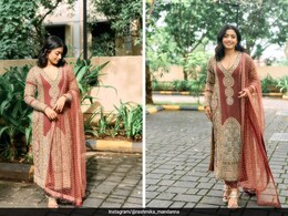 The Navratri 2024 Festive Vibes Were Immaculate With Rashmika Mandanna In This Deep Red Tarun Tahiliani Suit The Navratri 2024 Festive Vibes Were Immaculate With Rashmika Mandanna In This Deep Red Tarun Tahiliani Suit