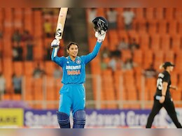 वनडे में सबसे ज्यादा शतक लगाने वाली 10 महिला बल्लेबाज, स्मृति मंधाना ने मिताली राज का रिकॉर्ड तोड़ मचाई खलबली वनडे में सबसे ज्यादा शतक लगाने वाली 10 महिला बल्लेबाज, स्मृति मंधाना ने मिताली राज का रिकॉर्ड तोड़ मचाई खलबली