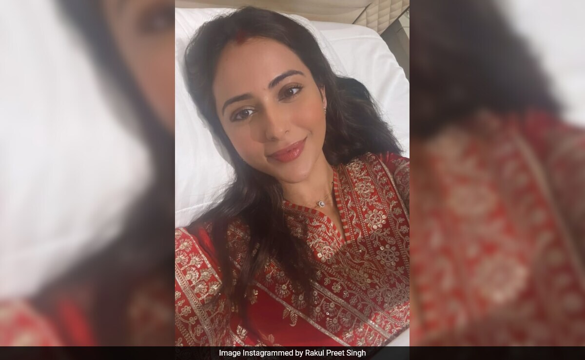 Inside Rakul Preet Singh's "Bed Rest <i>Wala</i> First Karwa Chauth". Jackky Bhagnani Kept Fast
