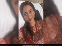 Inside Rakul Preet Singh's "Bed Rest <i>Wala</i> First Karwa Chauth". Jackky Bhagnani Kept Fast Inside Rakul Preet Singh's "Bed Rest <i>Wala</i> First Karwa Chauth". Jackky Bhagnani Kept Fast
