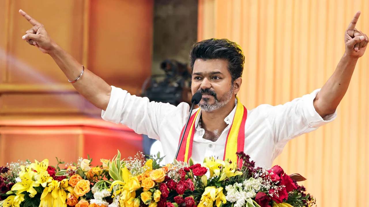 "Copyist", "Cocktail Ideology": DMK, AIADMK Mock Actor-Politician Vijay's Party