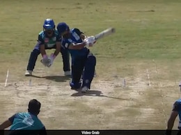 Mohammad Hafeez, Samit Patel Light Up High Scoring NCL Thriller Mohammad Hafeez, Samit Patel Light Up High Scoring NCL Thriller