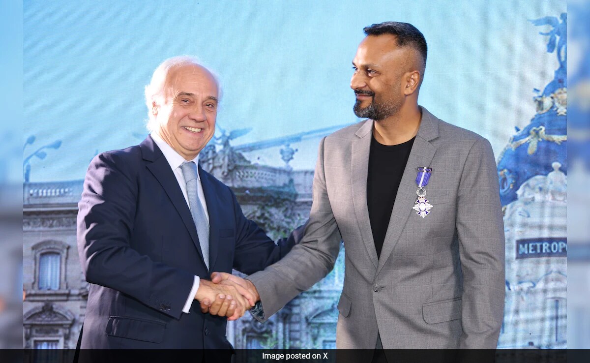 Spain Honours <i>Tu Jhoothi Main Makkaar</i> Producer With Order Of Civil Merit