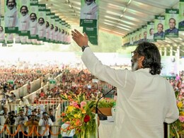 विधानसभा चुनाव को लेकर झारखंड मुक्ति मोर्चा ने 35 प्रत्याशियों की अपनी पहली सूची की जारी