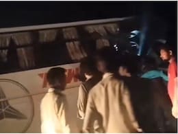 Road Accident: जयपुर-दिल्ली नेशनल हाईवे पर भीषण सड़क हादसा, 2 महिलाओं समेत 3 की मौत; 40 से अधिक यात्री घायल Road Accident: जयपुर-दिल्ली नेशनल हाईवे पर भीषण सड़क हादसा, 2 महिलाओं समेत 3 की मौत; 40 से अधिक यात्री घायल