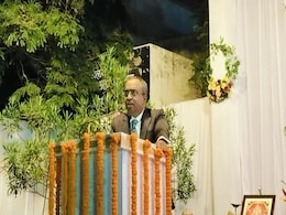 High Court जज ने कहा AI से चुरायी जा रही है प्राइवेट जानकारी, फर्जी CBI कॉल की सुनायी कहानी High Court जज ने कहा AI से चुरायी जा रही है प्राइवेट जानकारी, फर्जी CBI कॉल की सुनायी कहानी