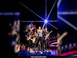 Travel Bookings Skyrocket As Fans Rush For Coldplay, Diljit Dosanjh Concerts: Report Travel Bookings Skyrocket As Fans Rush For Coldplay, Diljit Dosanjh Concerts: Report