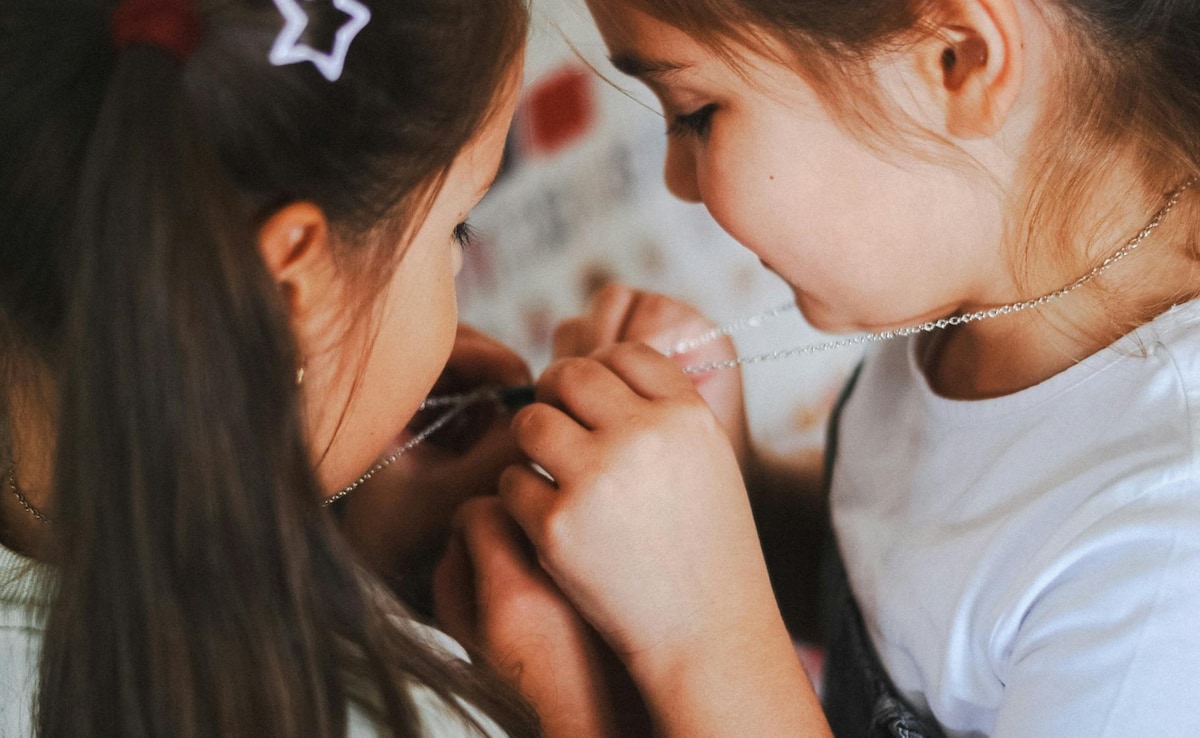 Two South Korean Sisters Separated At birth Reunited After Nearly 40 Years