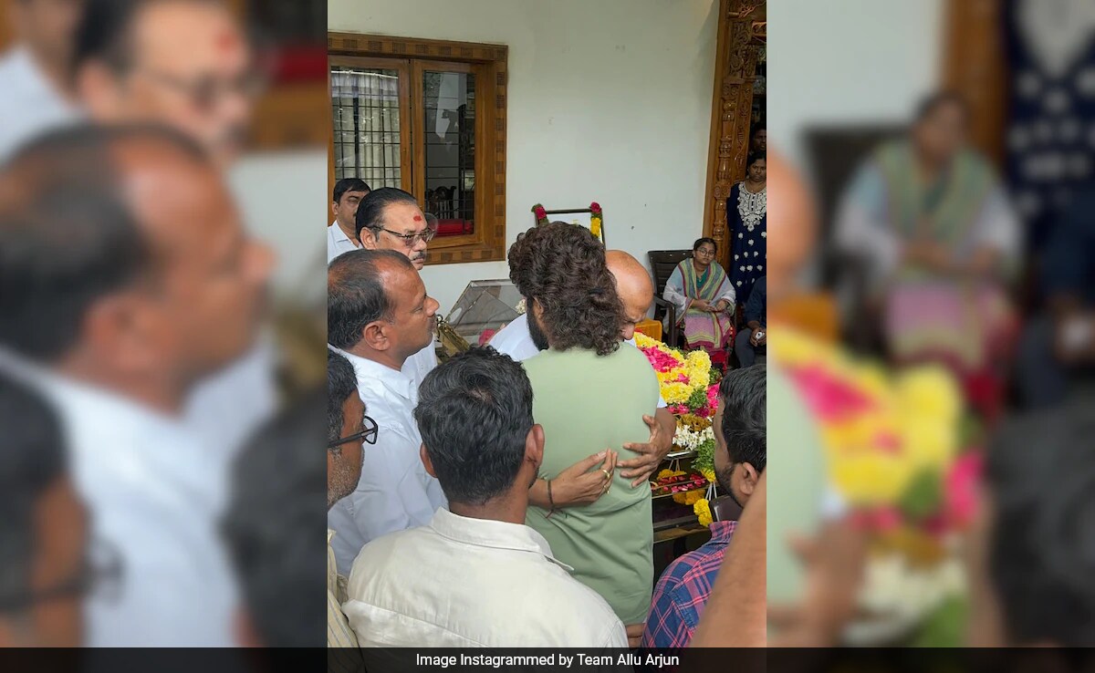Allu Arjun Consoles A Bereaved Rajendra Prasad After His Daughter Dies At 38