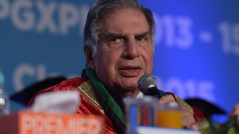 दिल छू लेते थे रतन टाटा...जब अपने बीमार कर्मचारी का हालचाल लेने मुंबई से पुणे चले आए थे