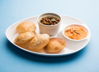 Ashtami Special: Make Halwa Poori Chana In Just 10 Minutes
