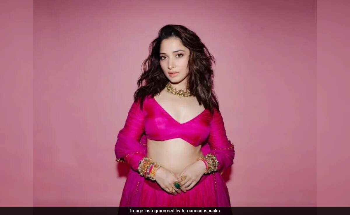 Tamannaah's Diwali Look Is <i>Stree</i>-Approved. See What Shraddha Kapoor Posted