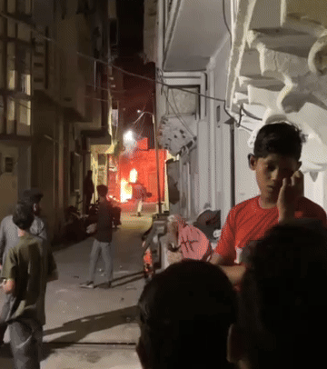 Rajnagar Communal Tension: राजसमंद में उदयपुर जैसा तनाव, नाबालिग पर चाकूबाजी से बिगड़ा माहौल; पथराव के बाद गाड़ियां फूंकी