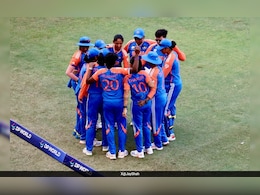 Women's T20 World Cup: पाकिस्तान की जीत दिलाएगी टीम इंडिया को सेमीफाइनल का टिकट लेकिन...जानें क्या है पूरा समीकरण Women's T20 World Cup: पाकिस्तान की जीत दिलाएगी टीम इंडिया को सेमीफाइनल का टिकट लेकिन...जानें क्या है पूरा समीकरण