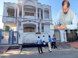 Rajasthan:  IAS के पास 16 बैंक खाते, 13 प्लॉट, रेड करने गए ACB के अधिकारी भी लग्जरी मकान देख रह गए दंग Rajasthan:  IAS के पास 16 बैंक खाते, 13 प्लॉट, रेड करने गए ACB के अधिकारी भी लग्जरी मकान देख रह गए दंग